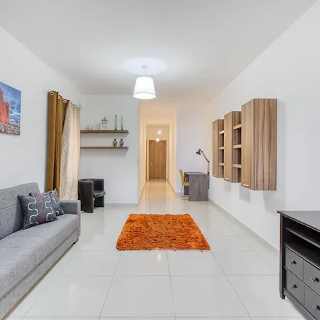 Beautiful Pent With Terrace & Spectacular Views By 360 Estates *