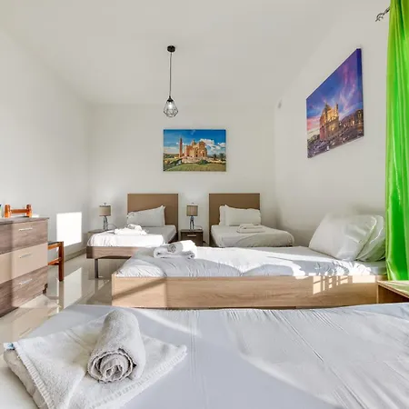 Beautiful Pent With Terrace & Spectacular Views By 360 Estates 아파트
